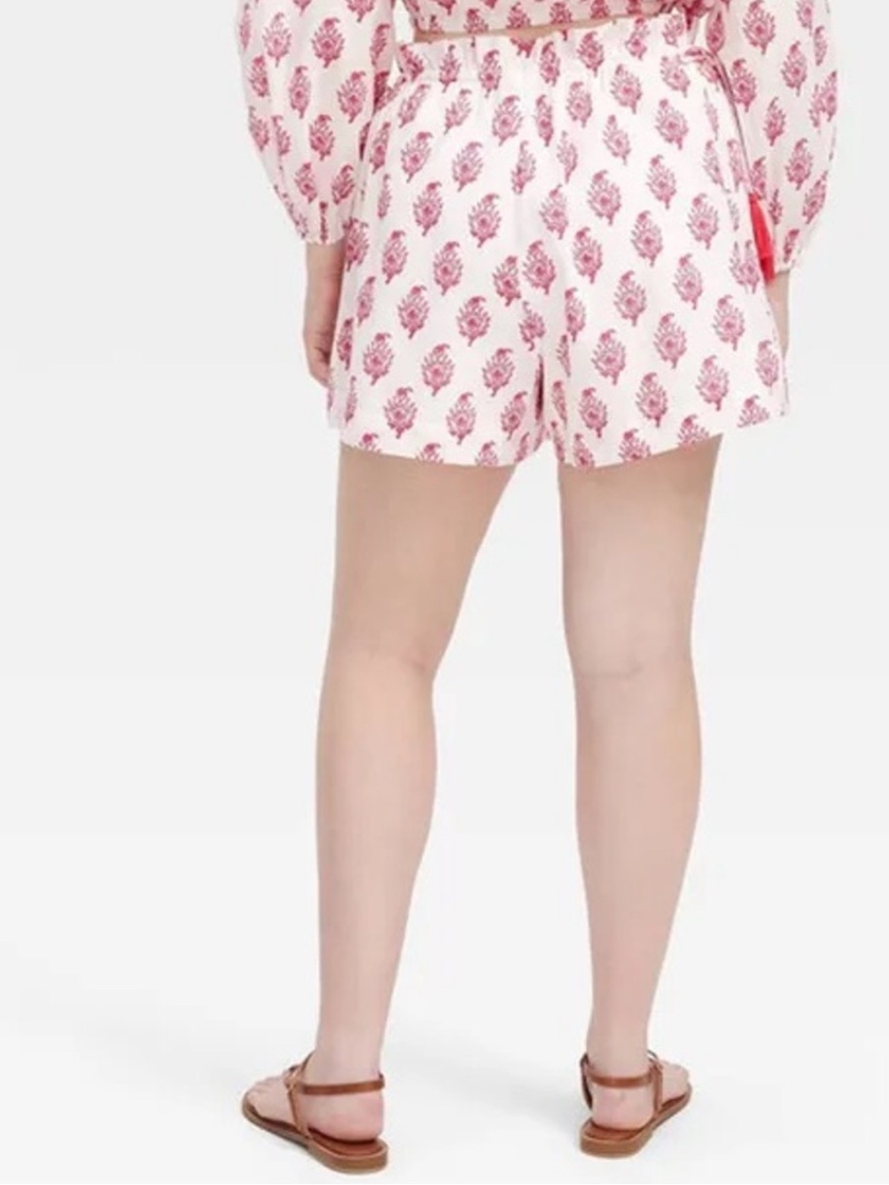 Roller Rabbit x Target Bouquet Pull On Shorts - Picture 2 of 11